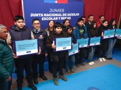 Alto Biobío recibe 85 computadores del programa Becas TIC