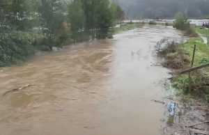 Declaran alerta amarilla en Arauco por crecida del río Pichilo