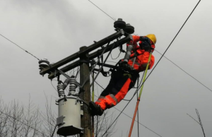 Autoridades refuerzan coordinación por cortes de energía ante nuevo sistema frontal