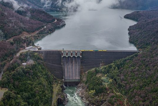 Ante incremento de caudales confirman apertura de compuertas de Central Hidroeléctrica Pangue
