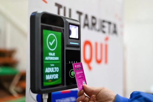 Anuncian en Concepción nuevas fechas para entregar tarjetas de transporte a adultos mayores