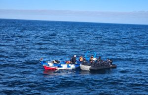 Persecución en el mar termina con cinco detenidos por extracción ilegal de locos en Isla Mocha