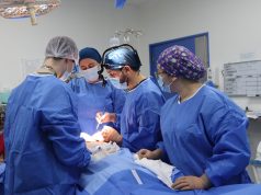 Hospital San José de Coronel realiza primera reconstrucción mamaria tras años de espera de paciente