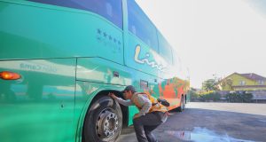 Fiscalizan buses interurbanos en terminal de buses y detectan infracciones laborales