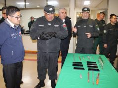 Allanamiento nocturno en complejo penitenciario Biobío deja celulares y armas artesanales incautadas