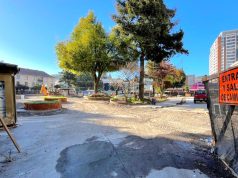 Alcalde de Concepción critica duramente a empresa por nuevo retraso en Plaza Perú
