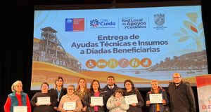 Entregan ayudas técnicas a familias de la Red Local de Apoyos y Cuidados en Lota