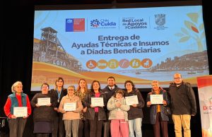 Entregan ayudas técnicas a familias de la Red Local de Apoyos y Cuidados en Lota