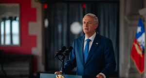 Kast presenta Presupuesto 2027 con aumento del gasto de 1,5% y foco en empleo, seguridad y salud
