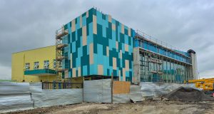 Nuevo Cesfam Talcahuano Sur de Hualpén alcanza un 70% de avance: beneficiará a 30 mil usuarios