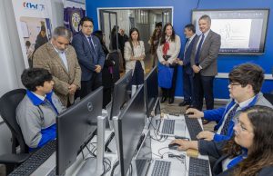 Inauguran sala que beneficiará a estudiantes técnico-profesionales de Coronel
