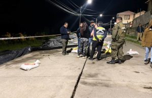Sistema frontal agrava emergencia en Arauco: 13 familias evacuadas por nuevas grietas en Villa El Mirador