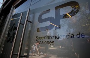 Superintendencia inicia procesos sancionatorios contra las siete AFP por pérdidas en fondos D y E