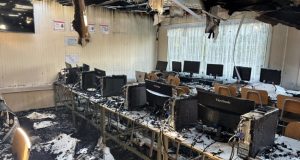Incendio destruye el 95% del CEIA Paul Percival Harris: buscan reubicar a estudiantes